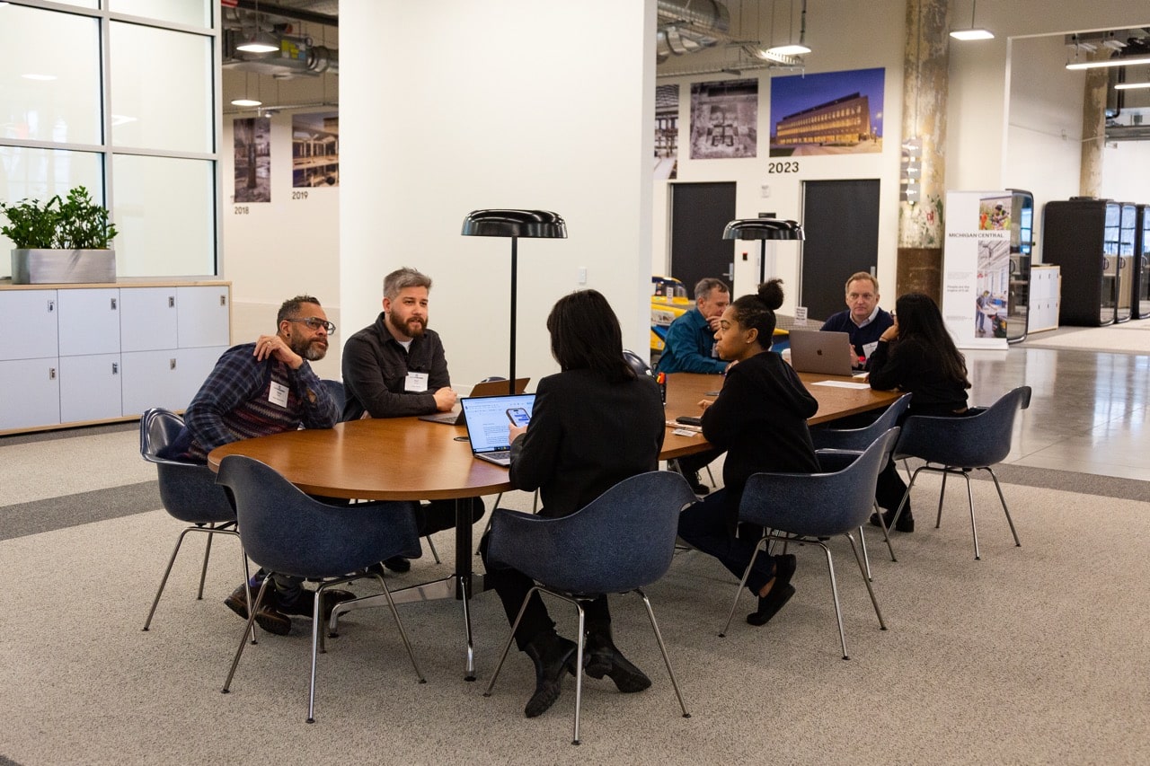 Collaborative r&d lab participants